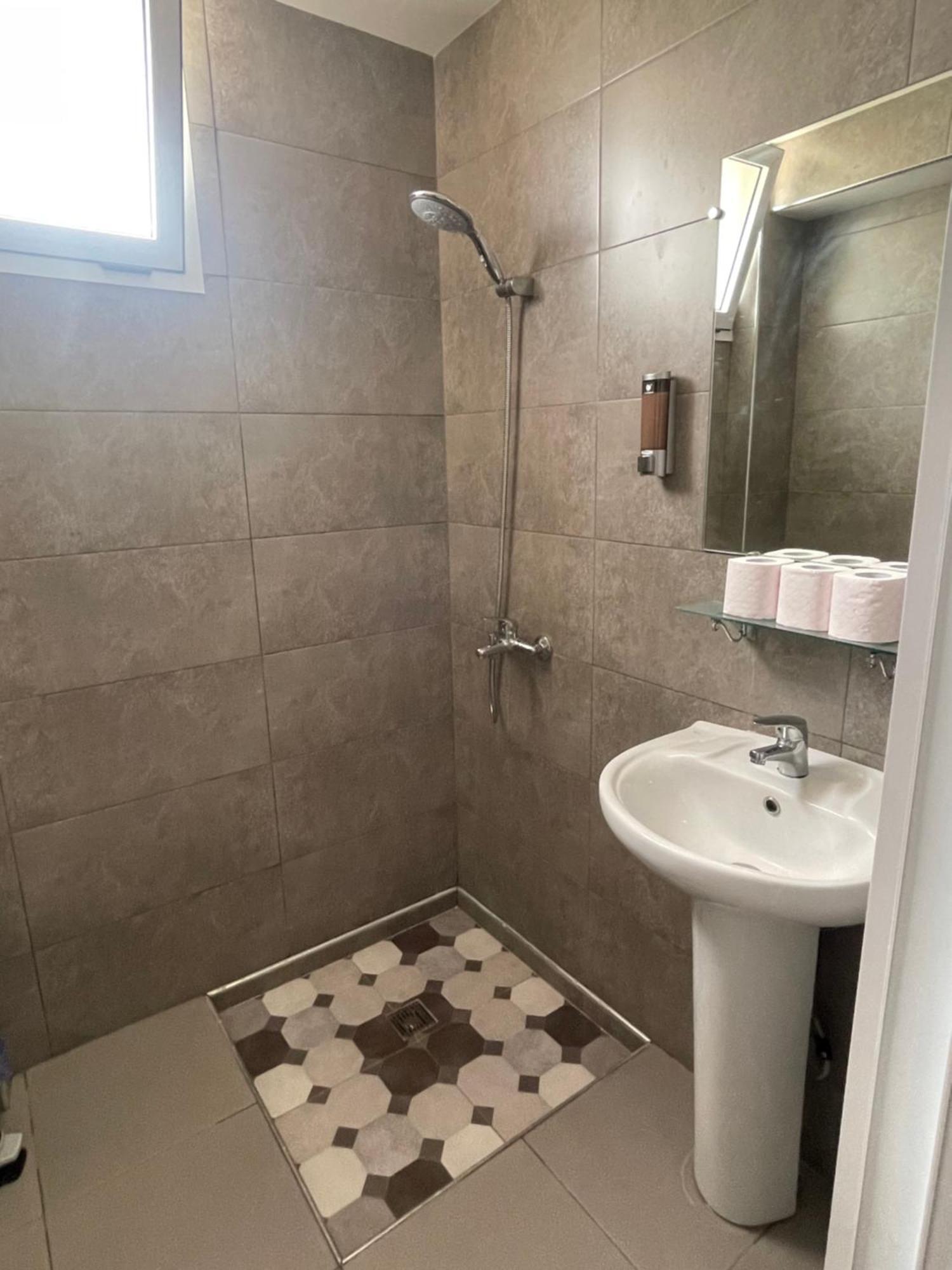 Appartement Residence Yassmina Tangier Bagian luar foto