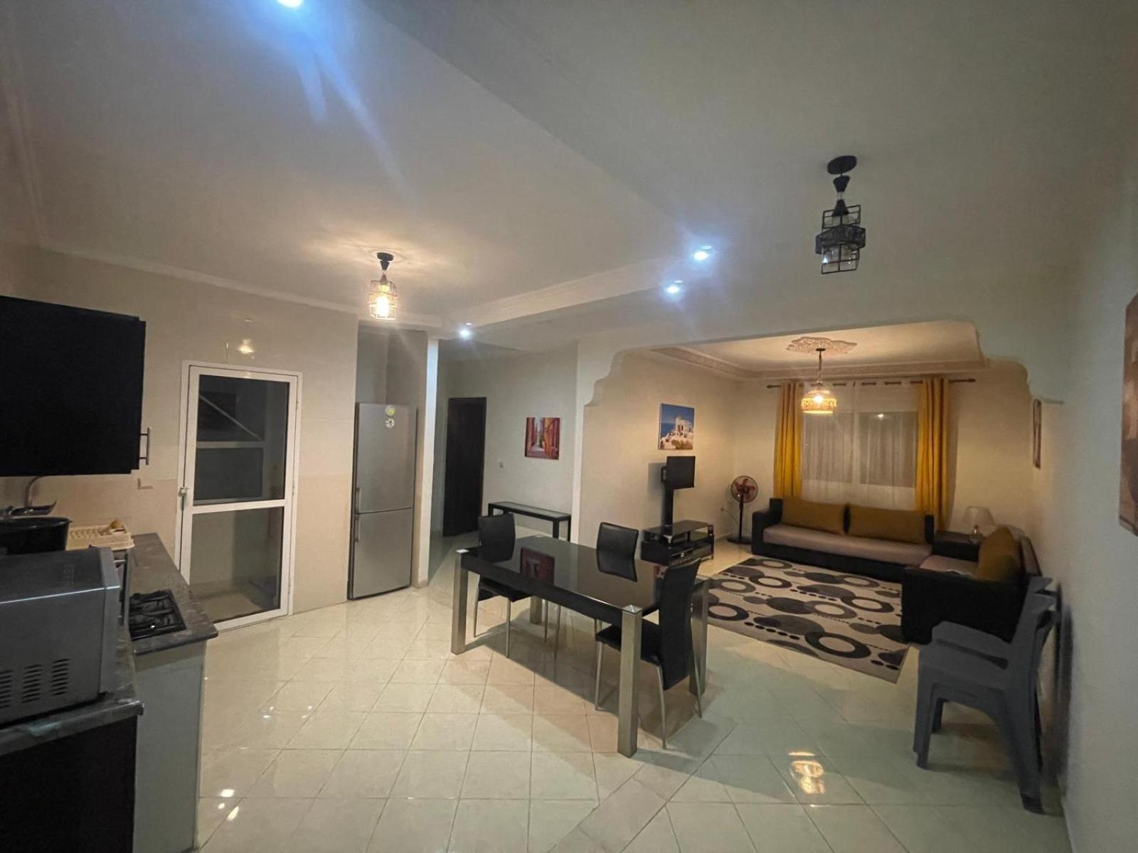 Appartement Residence Yassmina Tangier Bagian luar foto