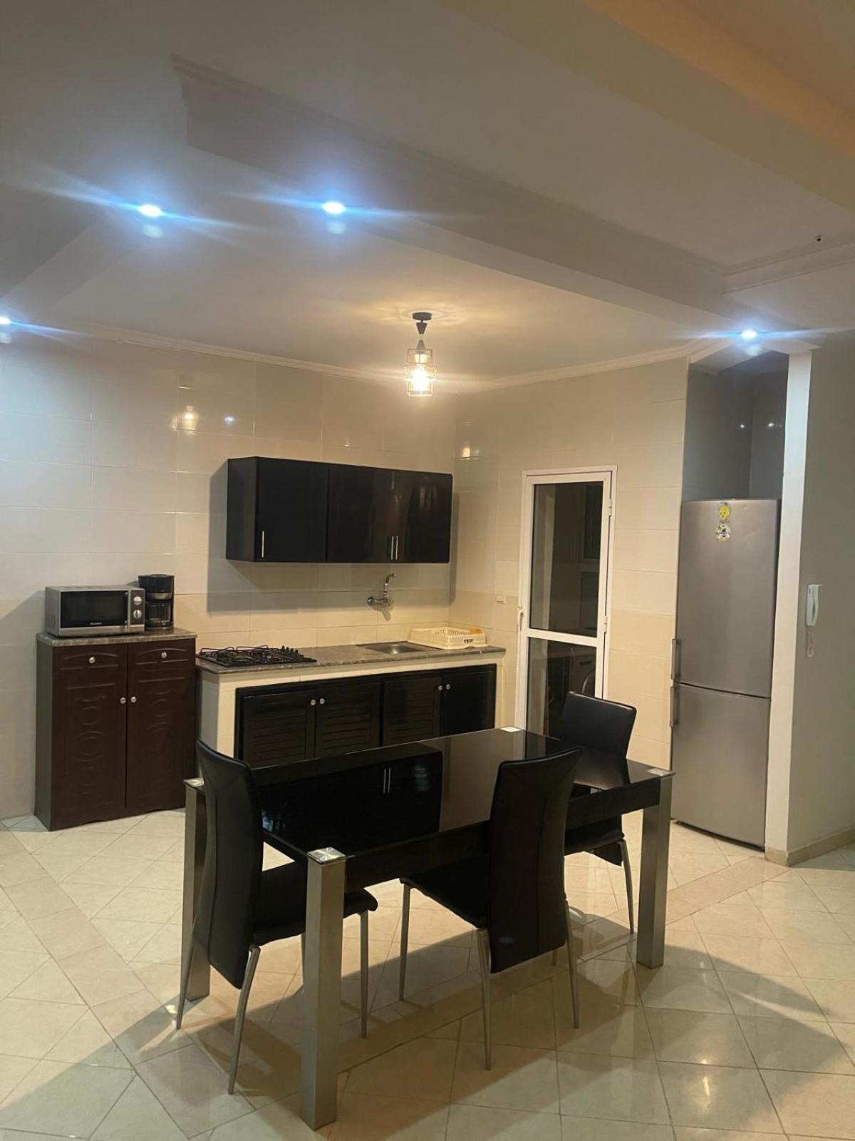 Appartement Residence Yassmina Tangier Bagian luar foto