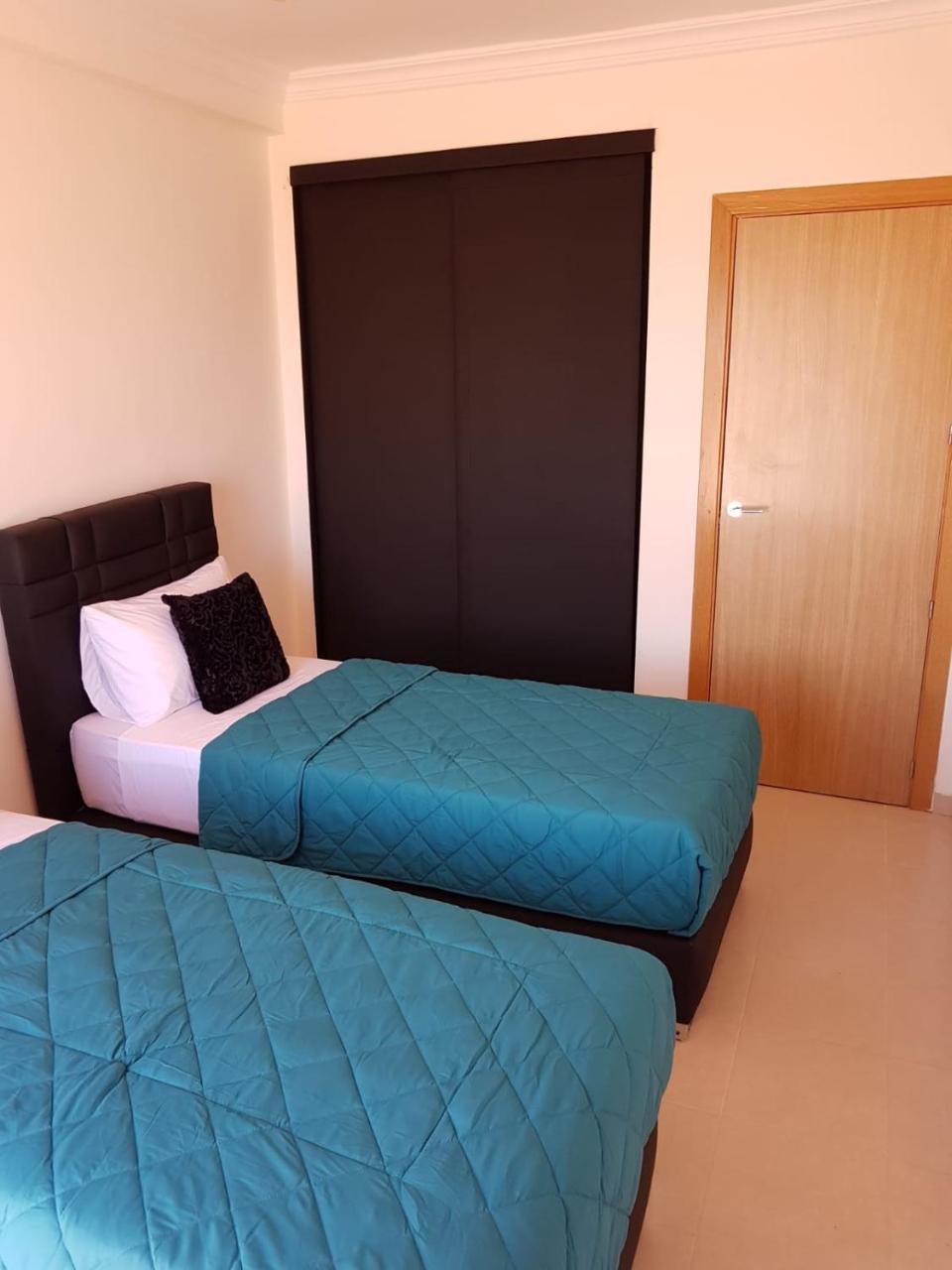 Appartement Residence Yassmina Tangier Bagian luar foto